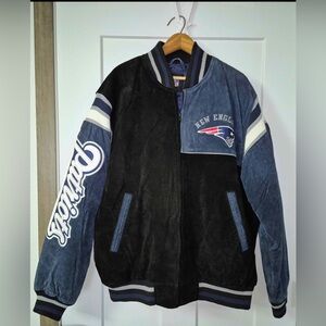 NWOT NFL New England Patriots Black and Blue Jacket